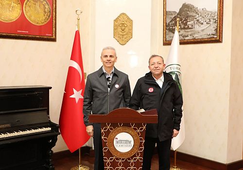 Ardahan Valisi Çiçekli’den Kars Valisi Polat’a Ziyaret