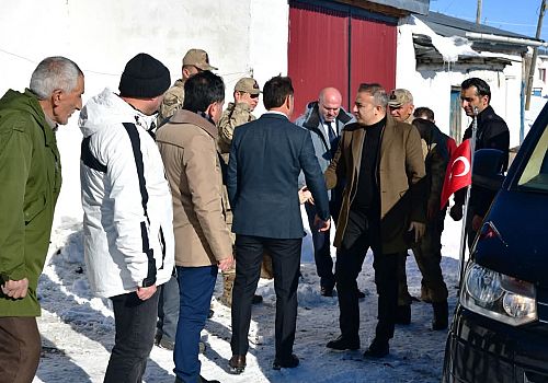 Ardahan Valisi Hayrettin Çiçek Kar Kış Dinlemiyor Köy Ziyaretleri Devam Ediyor 