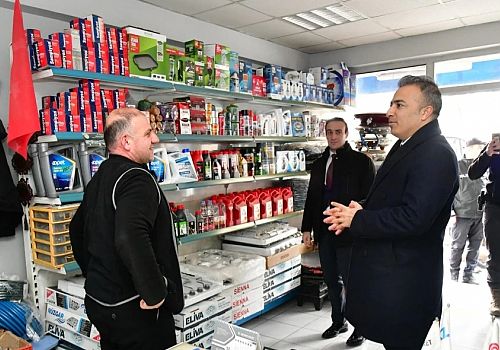 Ardahan Valisi  Hayrettin Çiçek, Posof Kaymakamlığını ve esnafı ziyaret etti 
