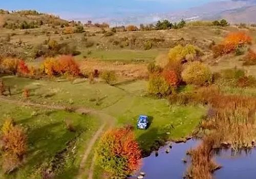 Ardahan yaklaşık 2 bin endemik tür ve 2 bin farklı bitki türü ile toplamda 4 bin çiçek ve bitki türüne ev sahipliği yapıyor