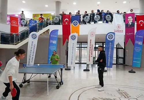 ARÜ’de Masa Tenisi Turnuvası Tamamlandı: Final ve Ödül Töreni Voleybol Finaliyle Birlikte Yapılacak