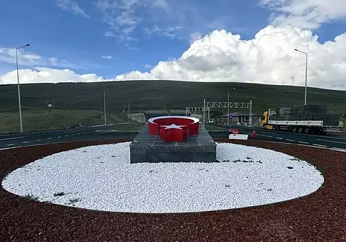 Aşık Şenlik Tüneli, kış şartlarına rağmen sürücülere konforlu bir ulaşım sunuyor