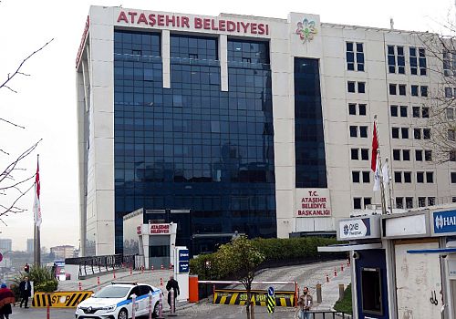 Ataşehir Belediyesi'nde Yolsuzluk İddiasıyla 28 Kişi gözaltına alındı 