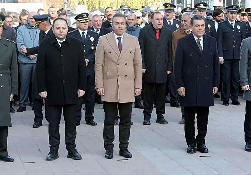  Atatürk, ebediyete intikalinin 86. yılında Ardahan,da düzenlenen törenlerle anıldı.