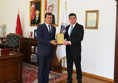 Azerbaycan Kars Başkonsolosu’ndan Ardahan Üniversitesi’ne Diplomatik Ziyaret