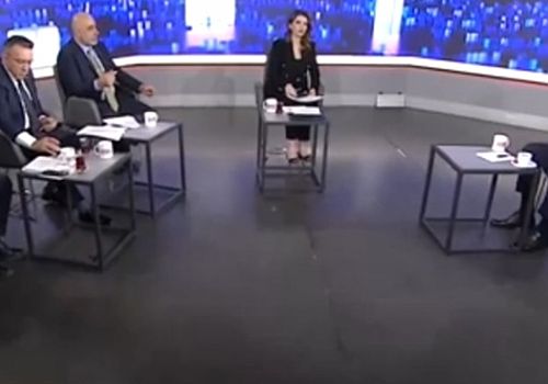 Bakan Fidan'dan kritik mesajlar Terör örgütü YPG konusunda 2 buçuk ülkeyle sorun yaşıyoruz 