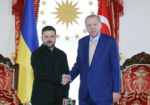 Barışın İstanbul Rotası: Karadeniz’de Silahlar Değil, Ticaret Konuşsun