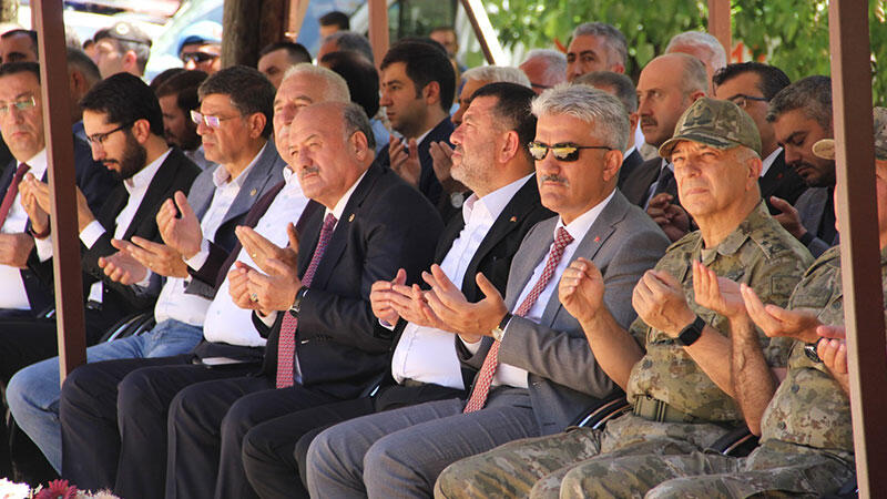 Başbağlar'da, PKK'nın katlettiği 33 kişi dualarla anıldı