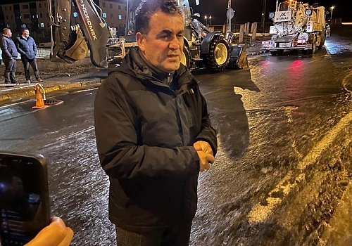 Başkan Demir su baskınlarına karşı sahaya indi