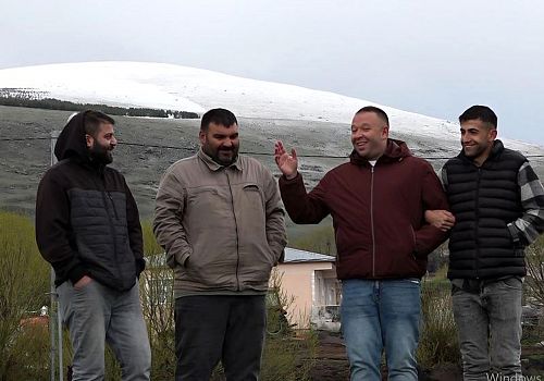 Batı Kavrulurken Doğu'ya Kar Düştü: Ardahan'da Haziran Ayında Kış Manzaraları