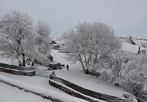 Bingöl Karlıova kar yağışıyla beyaza büründü