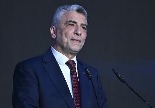 Birleşik Arap Emirlikleri'nde temaslarını sürdüren Ticaret Bakanı Ömer Bolat iş insanlarıyla buluştu