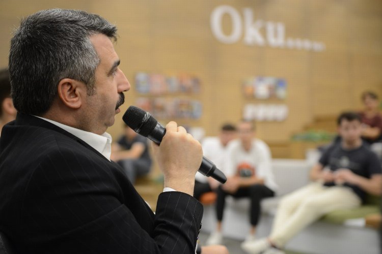 Bursa Yıldırım'da Başkan Yılmaz gençlerle buluştu