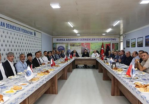 Bursada Posoflular Derneği, kahvaltı organizasyonunda Posofluları bir araya getirdi