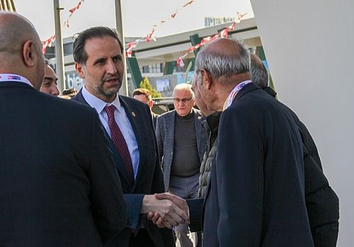 CHP Ardahan Milletvekili Özgür Erdem İncesu Sosyal medya hesabından tebrik mesajı yayınladı.