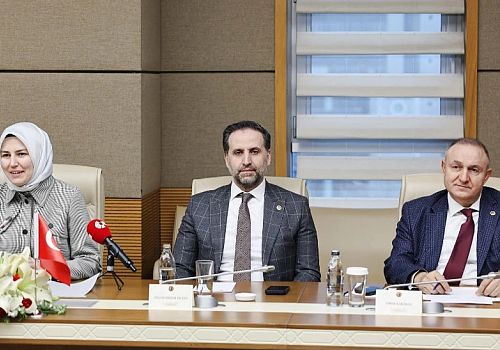 CHP Ardahan Milletvekili Özgür Erdem İncesu Türkiye-Karadağ Parlamentolar Arası Dostluk Grubu üyeleriyle görüştü 
