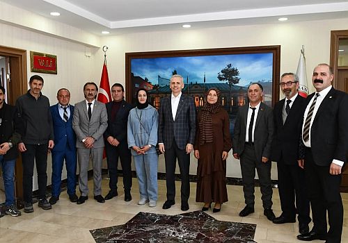 CHP Çıldır Teşkilatı’ndan Vali Çiçekli’ye Nezaket Ziyareti