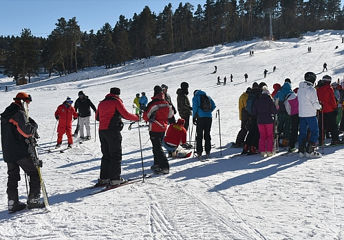 Cıbıltepe Kayak Merkezinde hafta sonu yoğunluğu