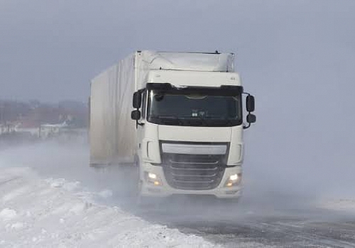 Çıldır-Aktaş, Ardahan-Posof kara yolları tipi nedeniyle tır geçişlerine kapatıldı