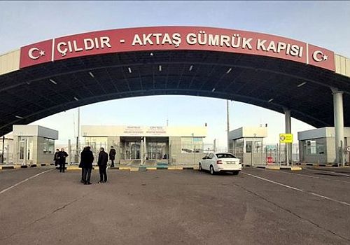 Çıldır Aktaş Gümrük Kapısı Kimlikle Geçiş Yapacak Türk Vatandaşlarına Kapatıldı.