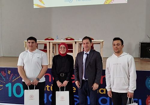 Çıldır Anadolu İmam Hatip Lisesi Bölge Finalinde 1. ve 3.lük ödülü aldı.