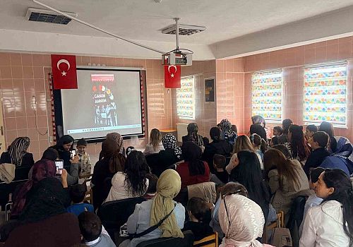 Çıldır Anaokulu’nda Anneler Günü Coşkusu: Annem Beni Sesimden Tanır