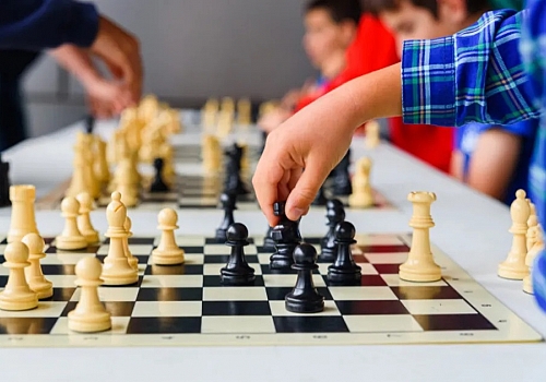 Çıldır’da Cumhuriyetimizin 100. Yılı etkinlikleri kapsamında satranç turnuvası düzenlenecek