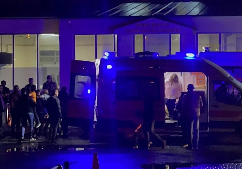 Çıldır da Feci kaza 1 ölü 1 Ağır 11 kişi yaralı 