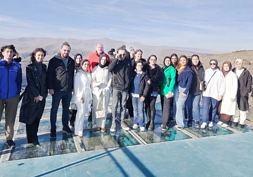 Çıldır’da Gençlik Buluşması: Gelin Tanış Olalım Etkinliği Doğayla İç İçe Geçti