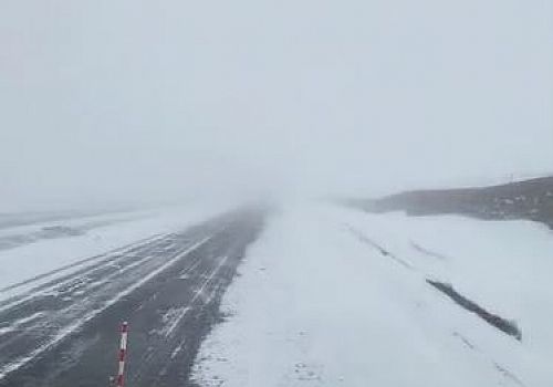 Çıldır da  kar yağışı etkili oldu.