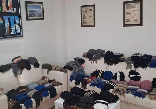 Çıldır’da Köy Okulu Öğrencilerine Sıcak Sürpriz: Emeğin ve Dayanışmanın Örnek Hikâyesi