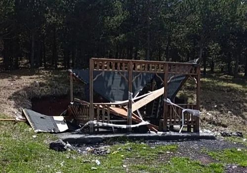 Çıldır'da Vandallık: Mozeret Piknik Alanı'ndaki Tahribat Büyük Tepki Çekti