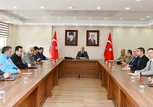 Çıldır Gölü Altın At Kristal Buz Festivali Güvenlik Nedeniyle İptal Edildi