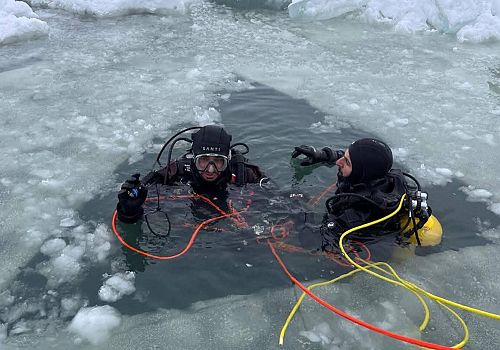 Çıldır Gölü’nde Buz Altında Eğitim Dalışı