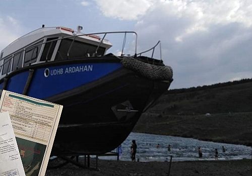 Çıldır Gölü'ndeki Ardahan isimli geminin Gümüşhane ye Verilmesi Kafaları Karıştırdı 