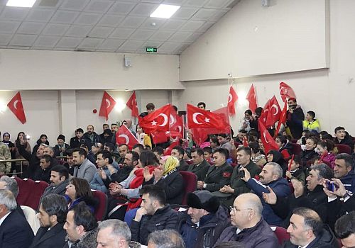 Çıldır’ın düşman işgalinden kurtuluşunun 104. yıldönümü ilçede büyük bir coşkuyla kutlandı.