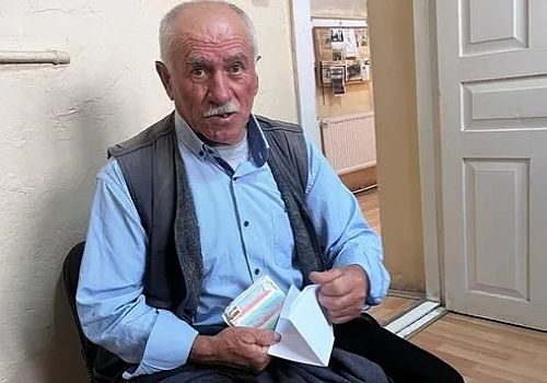 Çıldır lı Ali Osman Erdoğan 476 bin TL kredi çektirilerek dolandırıldı