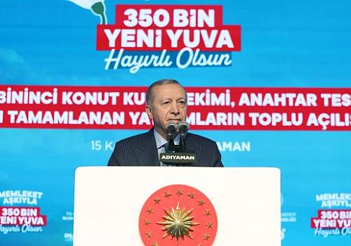 Cumhurbaşkanı Erdoğan: 350 bininci afet konutunu teslim etmenin mutluluğunu yaşıyoruz