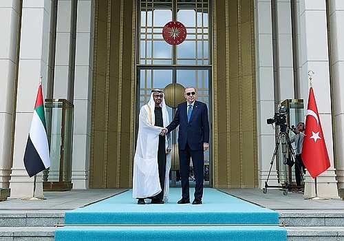 Cumhurbaşkanı Erdoğan, BAE Devlet Başkanı Al Nahyan'ı resmi törenle karşıladı