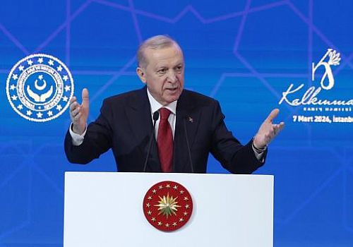 Cumhurbaşkanı Erdoğan: Kadına Şiddet İnsanlığa İhanettir, Doğum İzni 24 Haftaya Çıkıyor