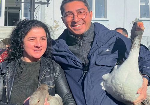 Damal Belediyesi tarafından kadın çiftçilere kaz dağıtıldı