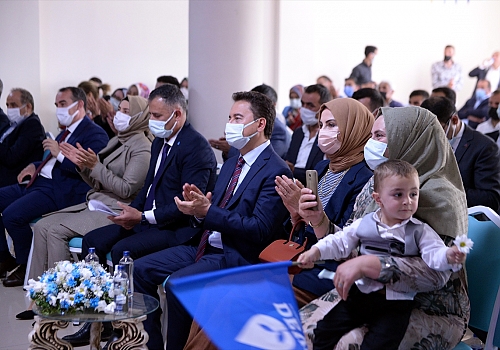 DEVA Partisi Genel Başkanı Babacan, Ardahan'da partisinin ilçe kongresine katıldı: