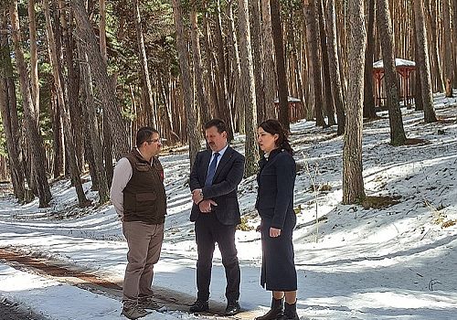 DKMP 13’ncü Bölge Müdürü Akif Ümüzer, Çamlıçatak köyündeki Cemal Tural Tabiat Parkında incelemelerde bulundu.