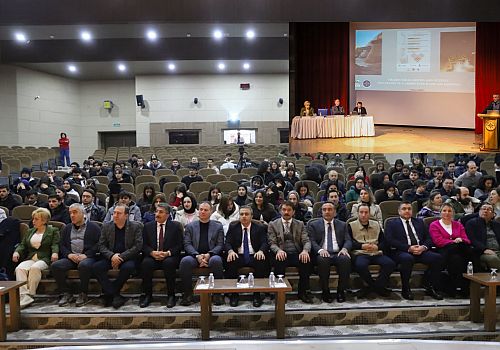 Doğu Anadolu’nun Arkeolojik Mirası Ardahan Üniversitesinde Düzenlenen Panellerle Ele Alındı