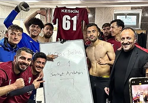 Doğu derbisi olarak adlandırılan karşılaşmayı Serhat Ardahanspor 1-0 kazandı.