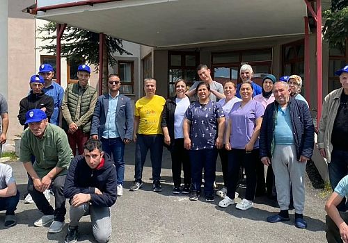 Engelsiz Yaşam Bakım, Rehabilitasyon ve Aile Danışma Merkezi Bayram sevinci 