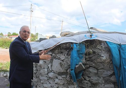 Ensar Öğüt Belediyenin tutumunu eleştirerek Belediye Başkanı Faruk Demir’ yanlış bilgiler veriliyor