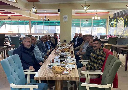 Ercan Demirbaş: Eksikleri biliyoruz, hizmet için geliyoruz