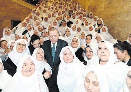 Erdoğan’dan 28 Şubat vurgusu: “Bu faşizan zihniyeti lanetliyorum