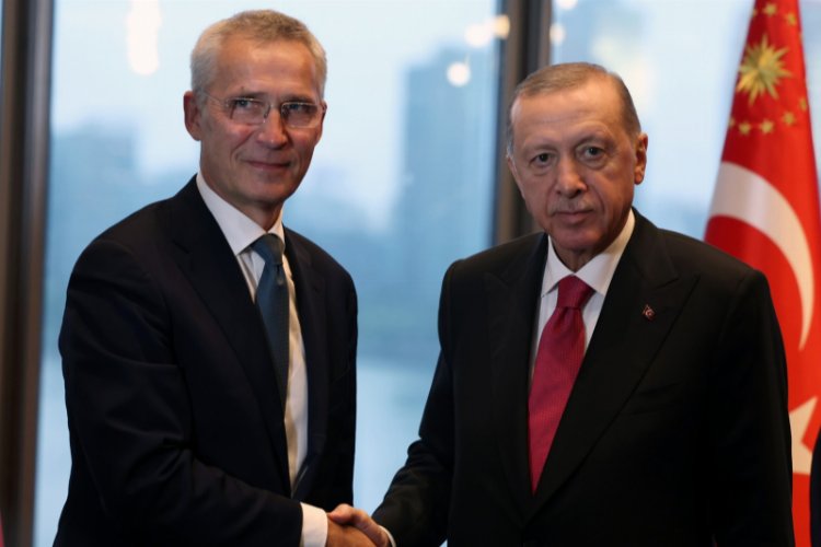 Cumhurbaskanı Erdoğan, Stoltenberg'i Türkevi'nde kabul etti
